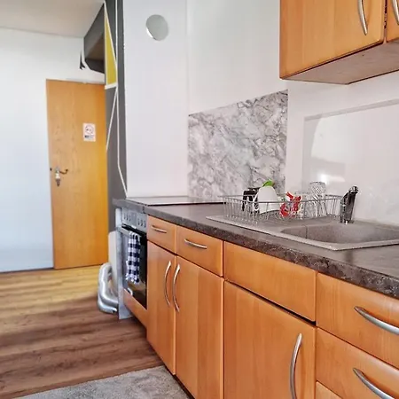 Appartamento Mercy 1 Stock Mit Balkon *
