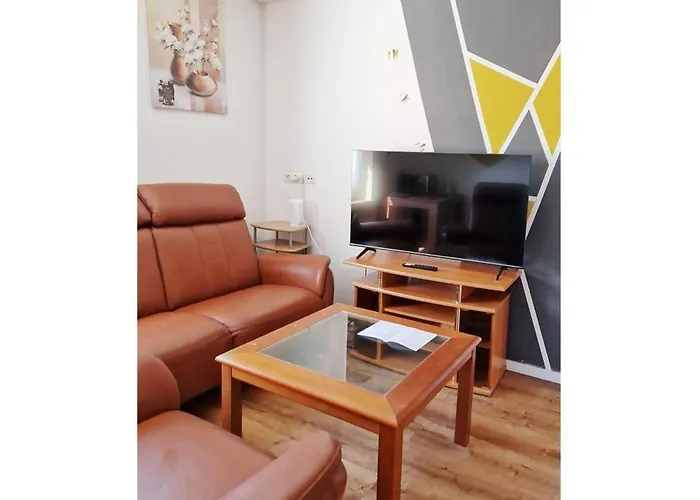 Appartamento Mercy 1 Stock Mit Balkon *