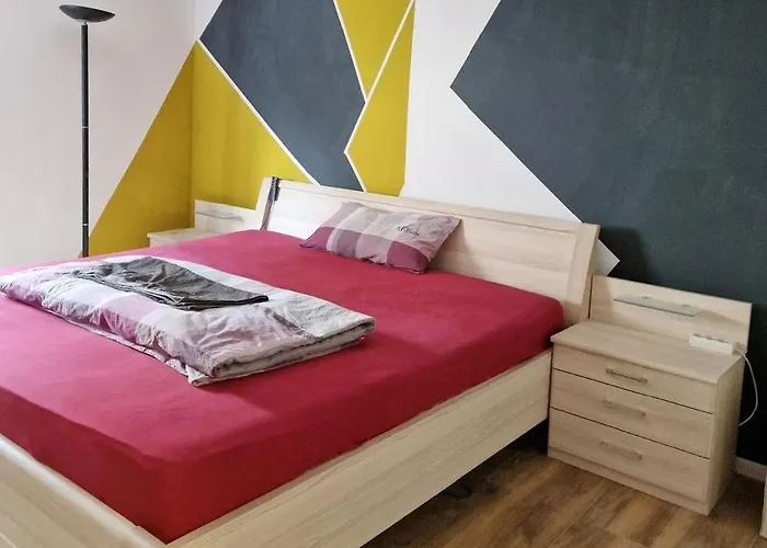 Mercy 1 Stock Mit Balkon Appartamento