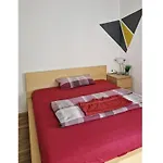 Mercy 1 Stock Mit Balkon Lonnerstadt